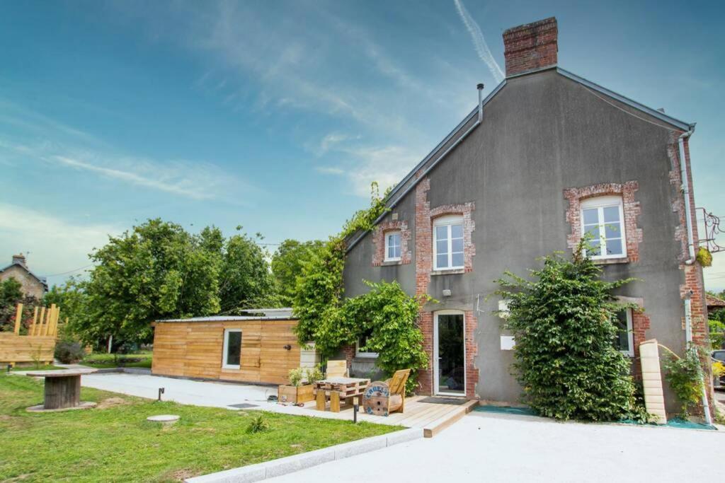 La Maison Reseau Cycle Et Gites Clecy Exterior photo